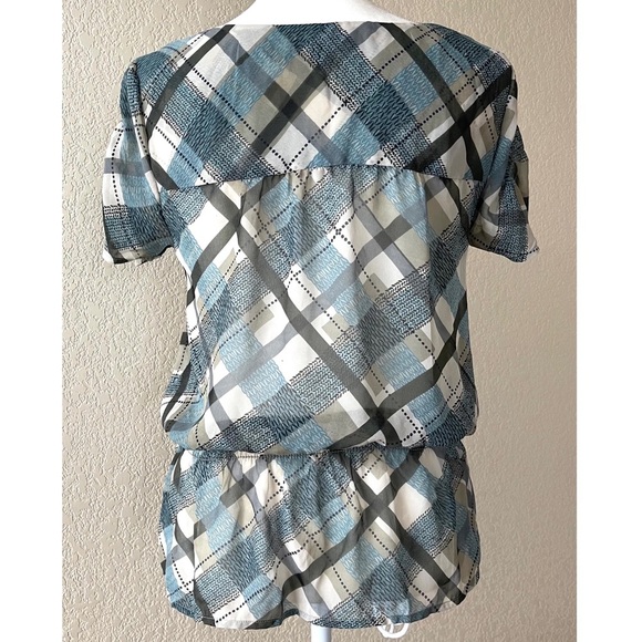 Banana Republic Patterned Gathered Waist Blouse - Picture 3 of 5